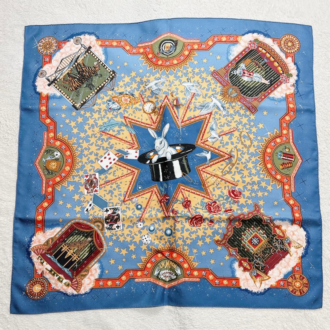 【美品】エルメス カレ90 LA MAGIE ラ・マジ シルクスカーフ ブルー