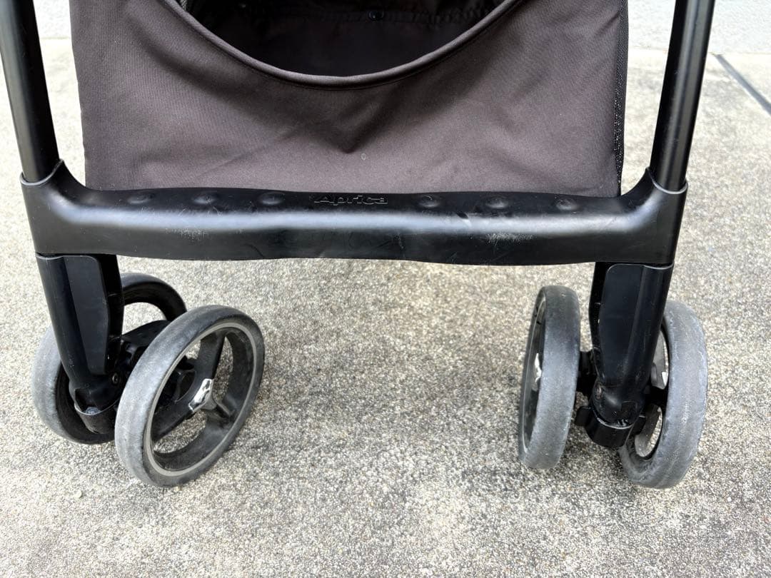 アップリカ　マジカルエアークッションAD　ベージュ　（直接引取or配送）