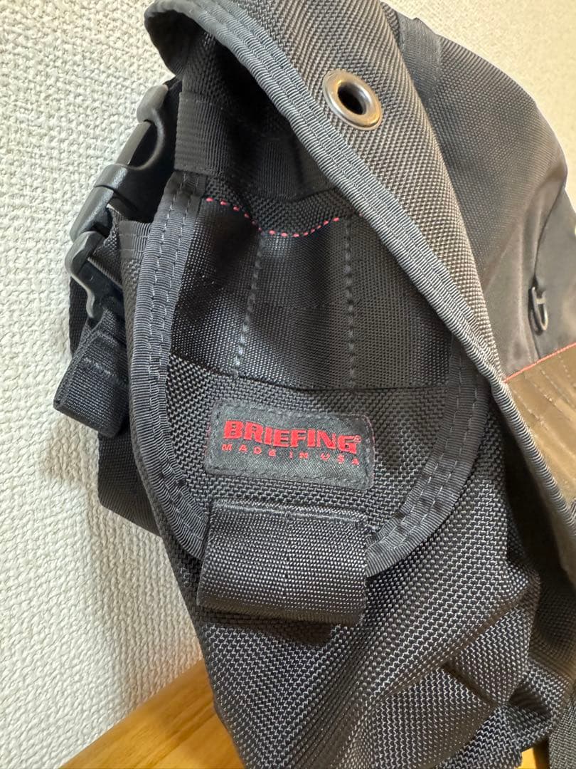 BRIEFING メッセンジャーバッグ ブラック ランス2