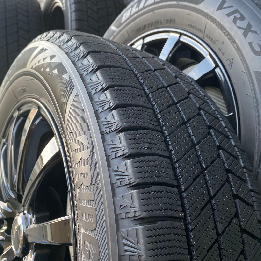 ブリヂストン BLIZZAK VRX3 スタッドレス 215/60r16