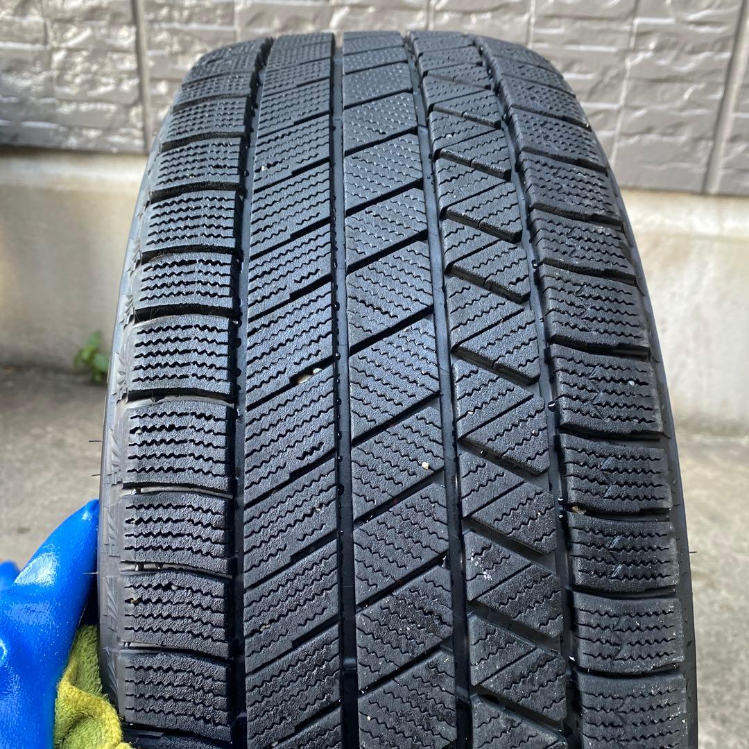 ブリヂストン BLIZZAK VRX3 スタッドレス 215/60r16