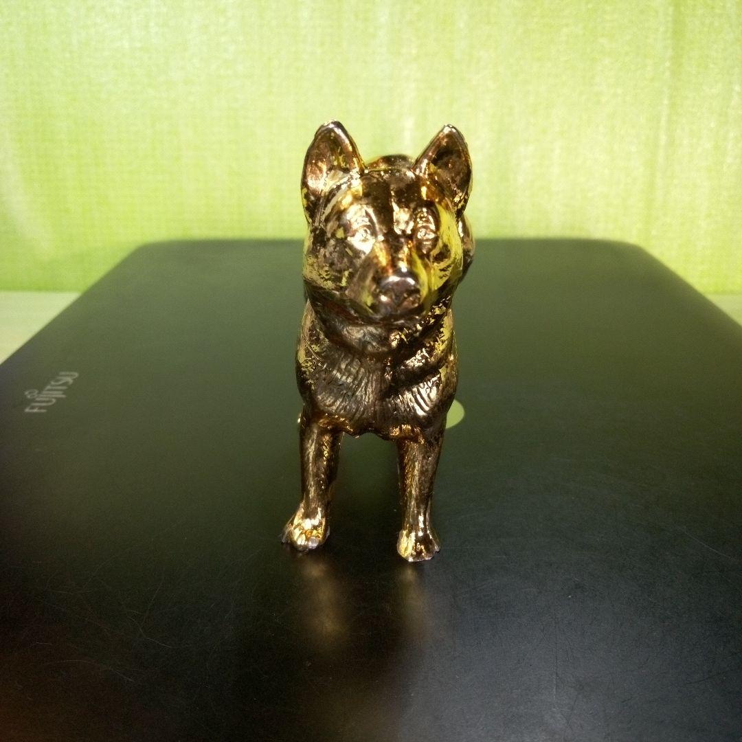 柴犬？　犬の置物　金色　ゴールド　GOLD　金ピカ　フィギュア　オブジェ