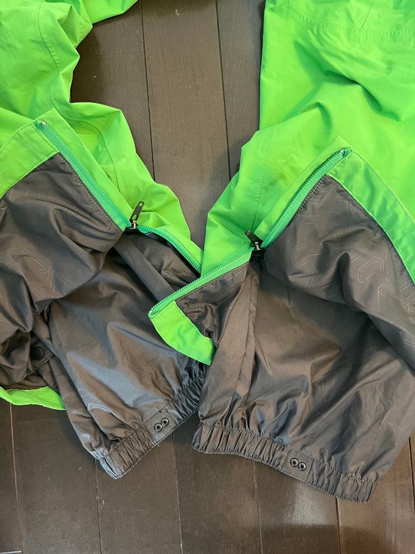 Burton [ak] スノーボードパンツ 緑