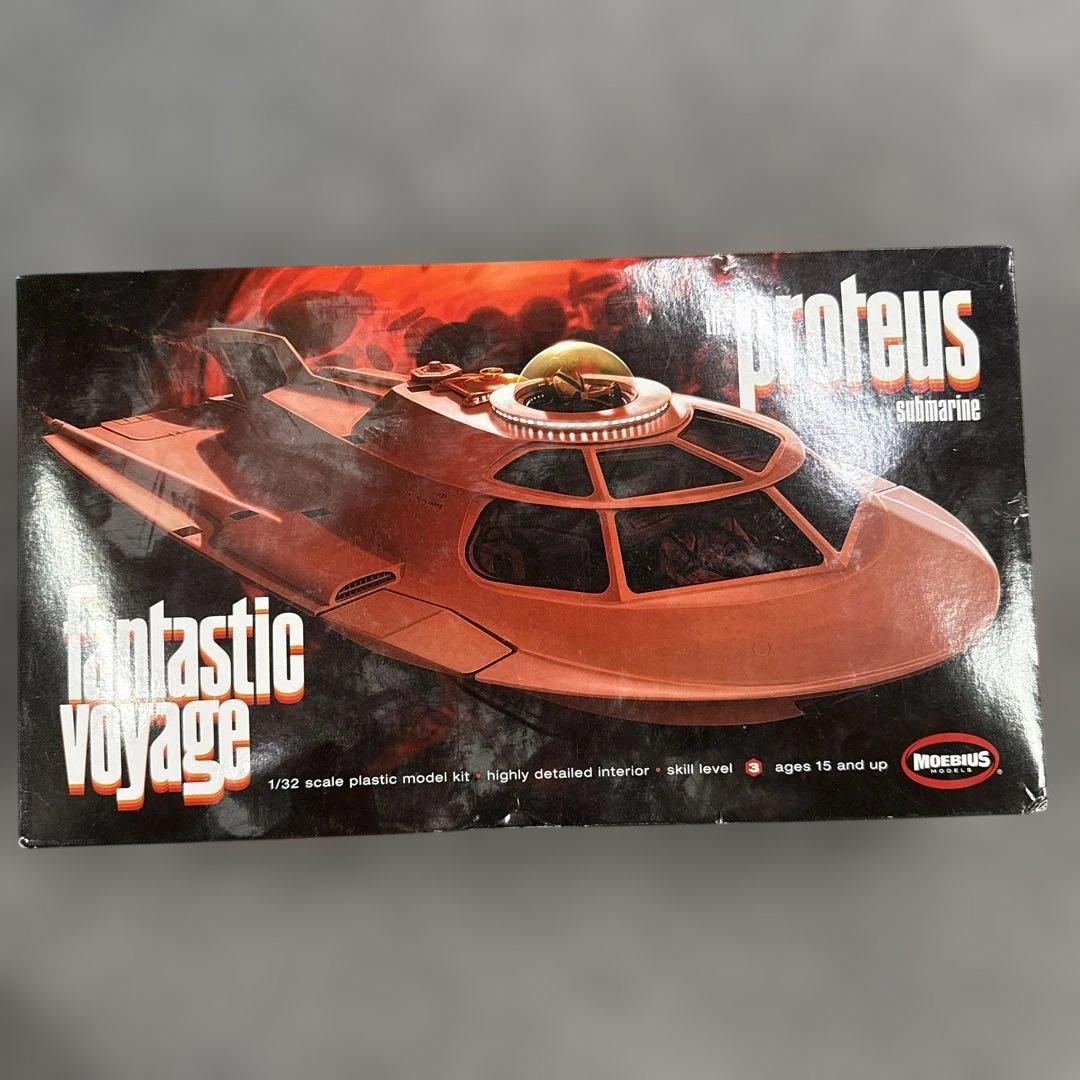 t*8様 現状品メビウス Proteus Submarine 1/32スケール