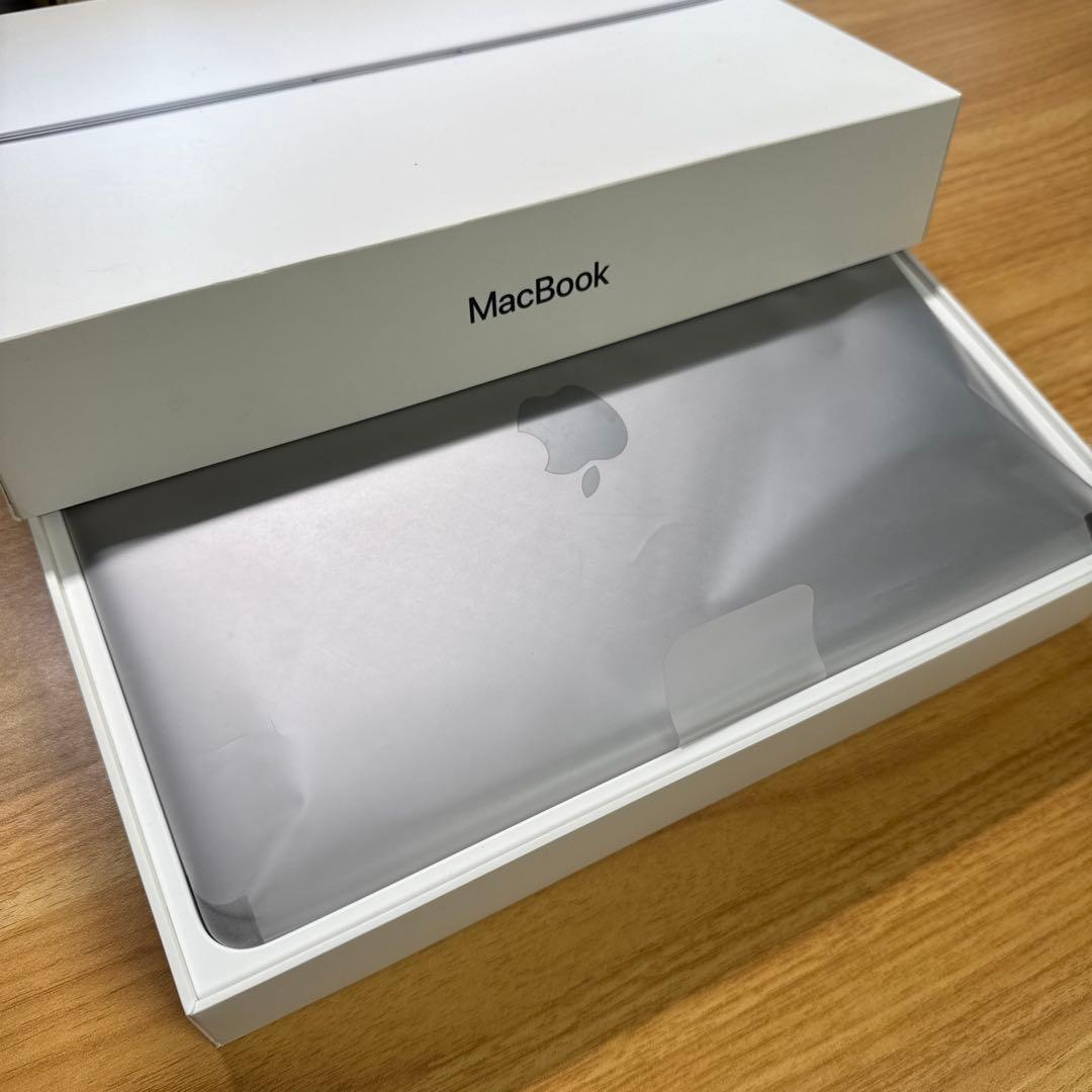 【美品】MacBook12 2017年 i5/8GB/512GB（ケース付き）