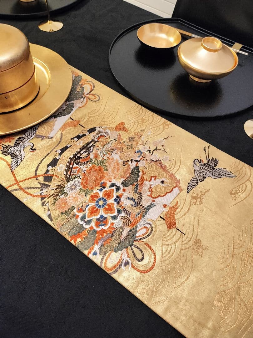 ローズピンクA666★逸品‼️本金箔‼️宝船‼️テーブルランナー2m7cm