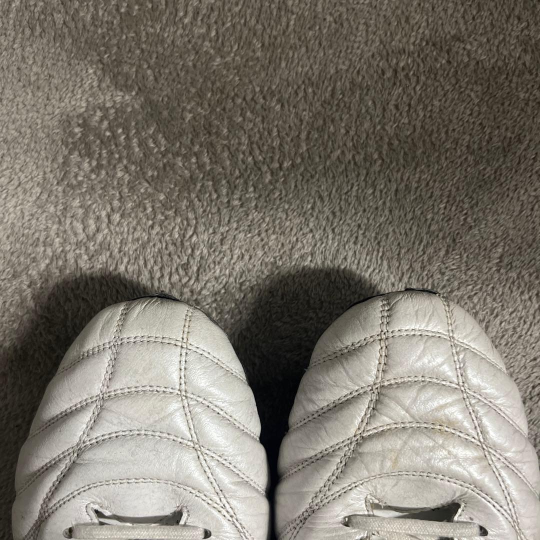 Mizuno サッカーシューズ ホワイト/レッド