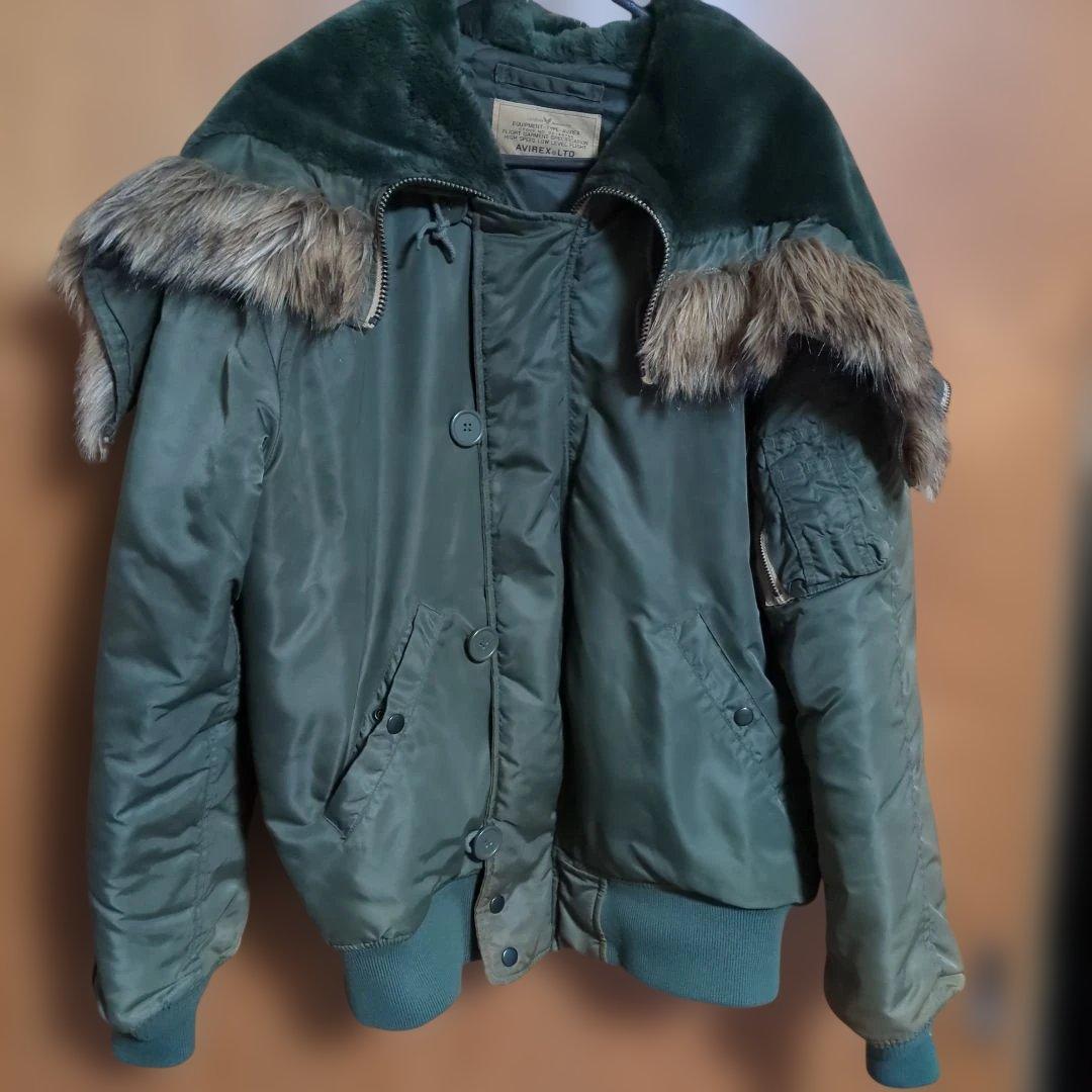 AVIREX　 USA 　ファー付きMA-1　ジャケット Ｌサイズ