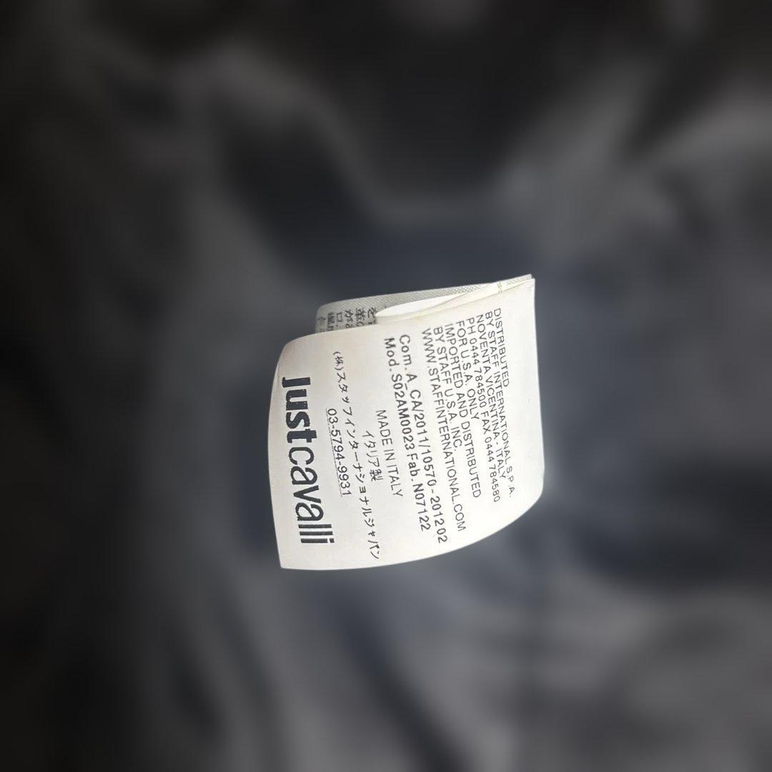 ジャストカバリ　スタッズ装飾タイトフィットレザージャケット