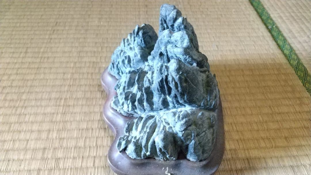水石　置物　インテリア　鑑賞石