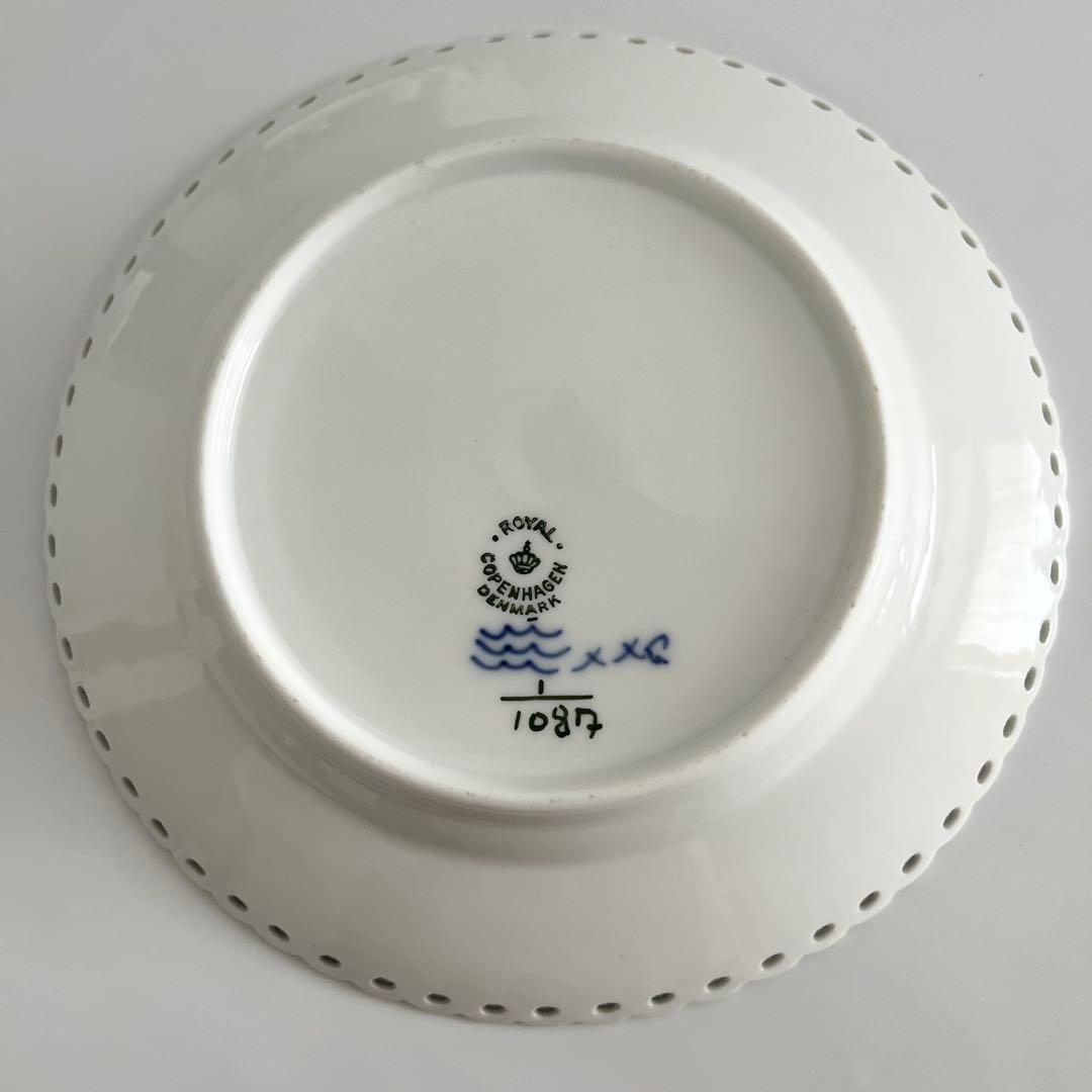 ロイヤルコペンハーゲン ブルーフルーテッド フルレース #1087プレート2枚②