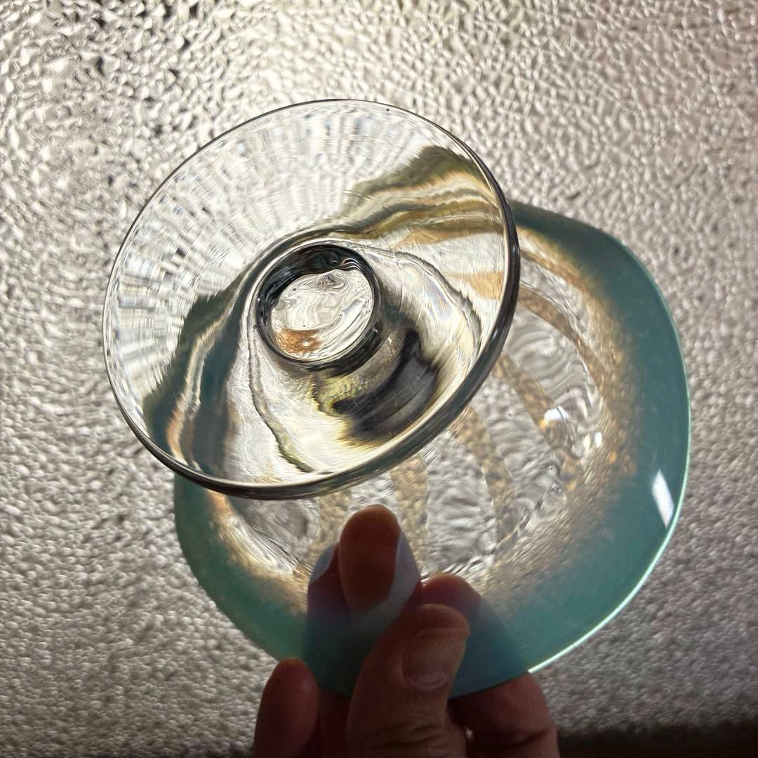 骨董　時代ガラス　希少　翡翠色乳白色暈し　流線紋　花型　朝顔コップ　氷コップ１客