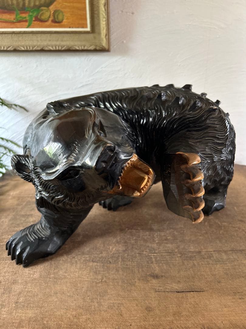 大迫力　木彫りの熊　全長約56cm