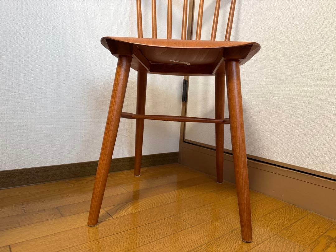 廃盤 TON ダイニングチェア unico 木製 北欧テイスト 椅子　２脚セット