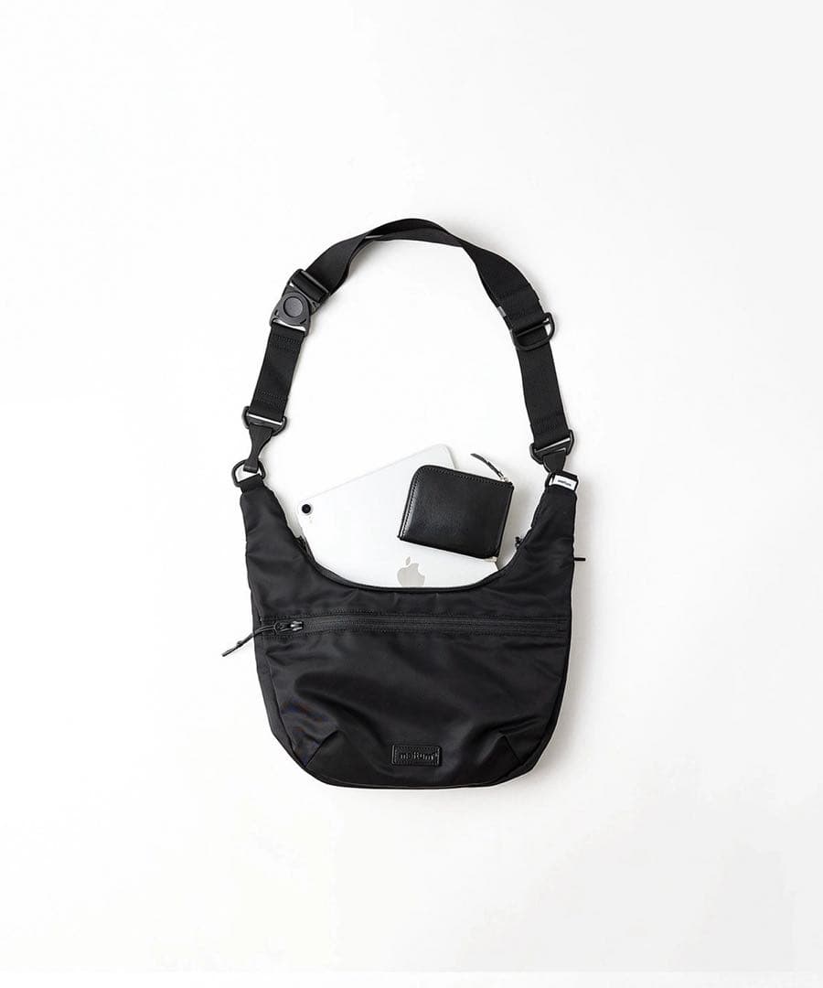 バッグ meltum NYLON CROSSBODY BAG
