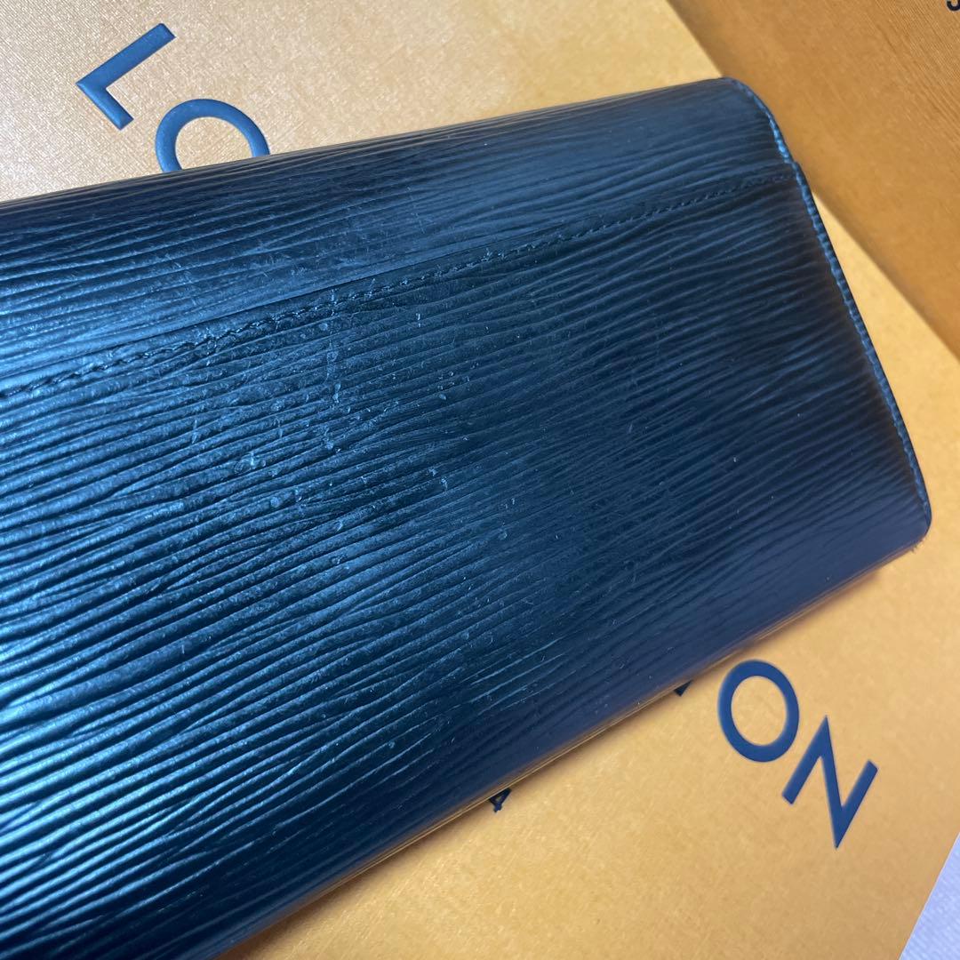 で*ん様 ❤️Louis Vuitton❤️ エピレザー ブラック ロングウォレ
