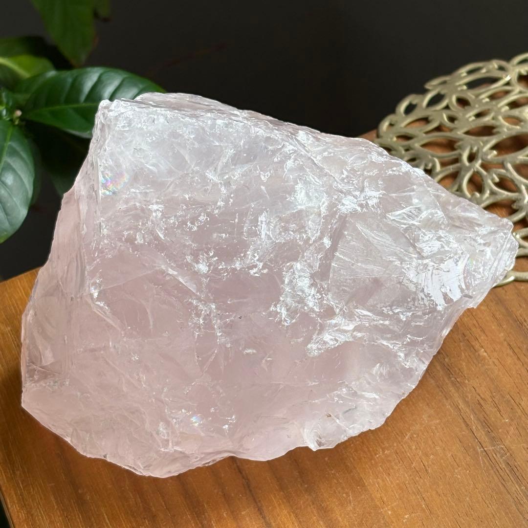 天然石 マダガスカル産のローズクォーツ原石943g