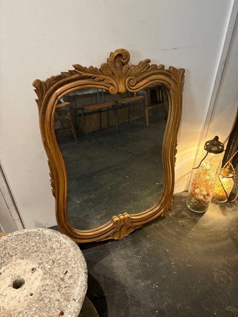 アンティーク　木製フレームミラー