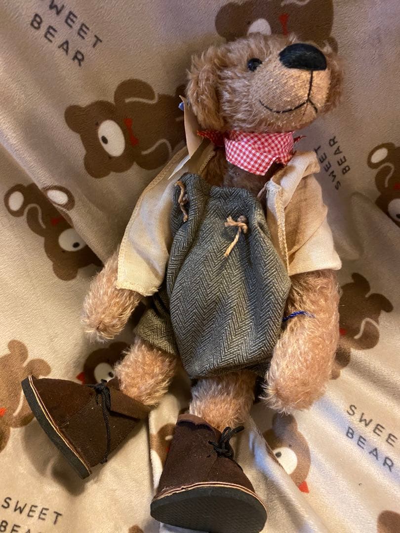 ハンドメイド　海外作家　テディベア