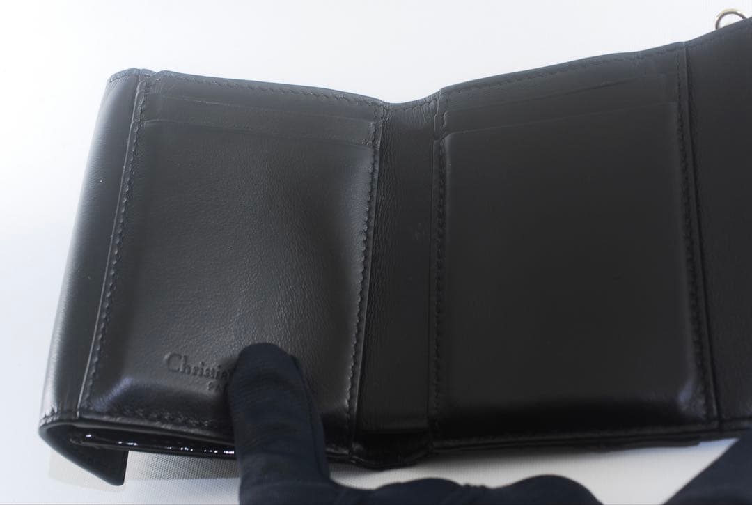 ＊Lady Dior＊ディオール＊エナメル＊ロータスウォレット＊カナージュ