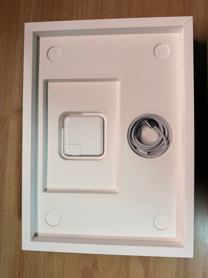 MacBook Pro 14インチ 512GB