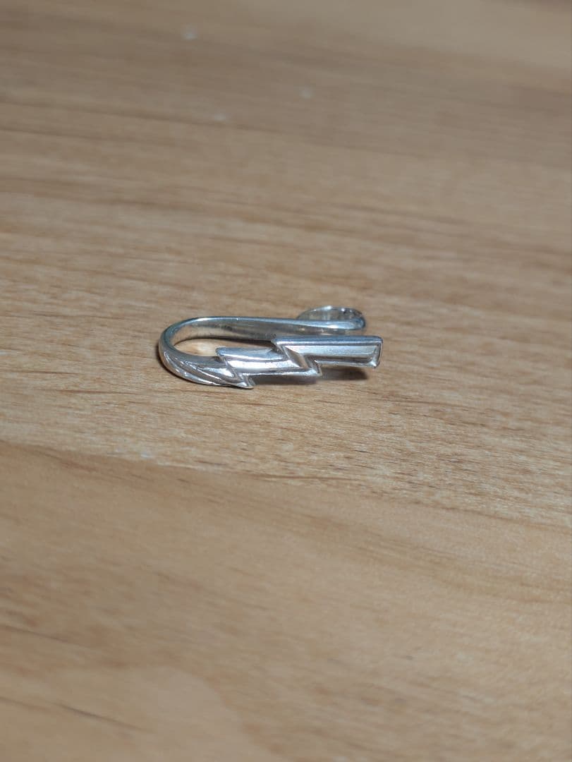 サンダーフック　鷲見太郎