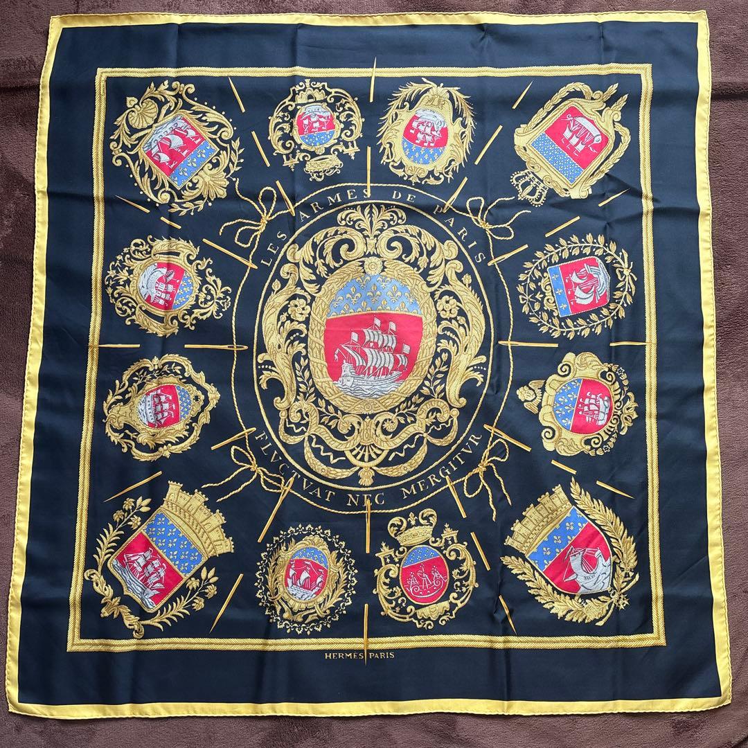 美品 エルメス カレ90 パリの紋章 シルク スカーフ 【中古】HERMES