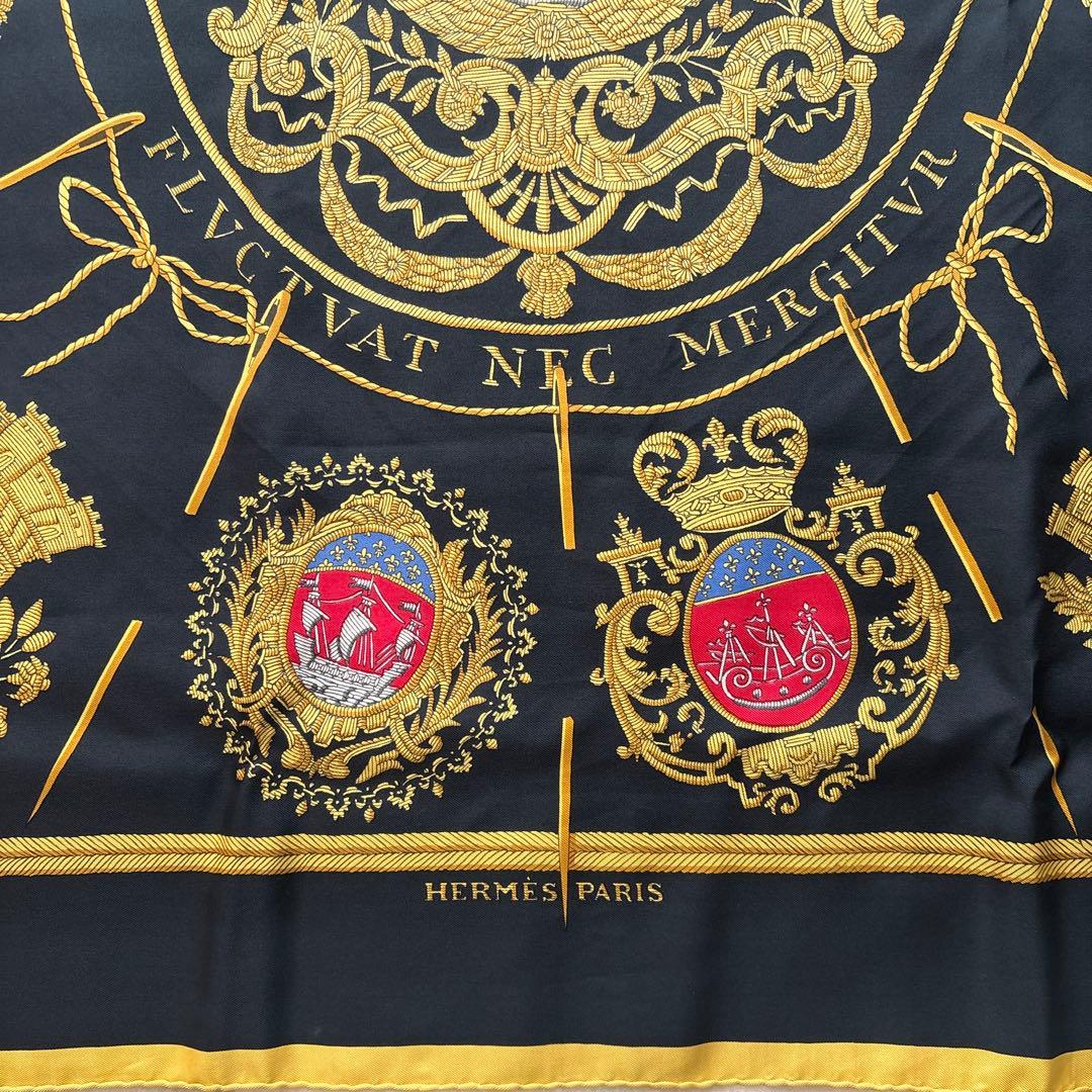 美品 エルメス カレ90 パリの紋章 シルク スカーフ 【中古】HERMES