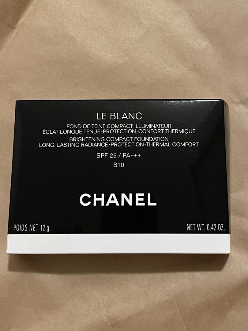 シャネル　ルブランブライトニング　コンパクト　ファンデーションB10