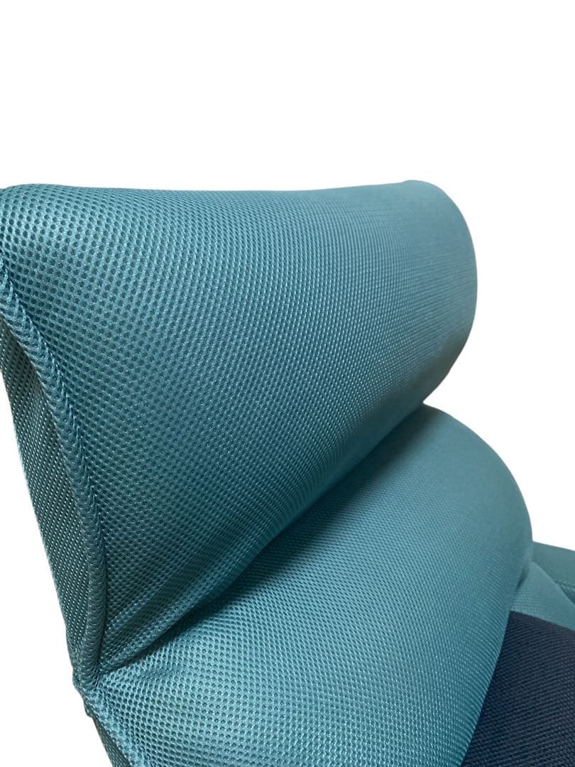 （新品未使用）腰の神様がくれた座椅子 連動肘つき【第２弾】