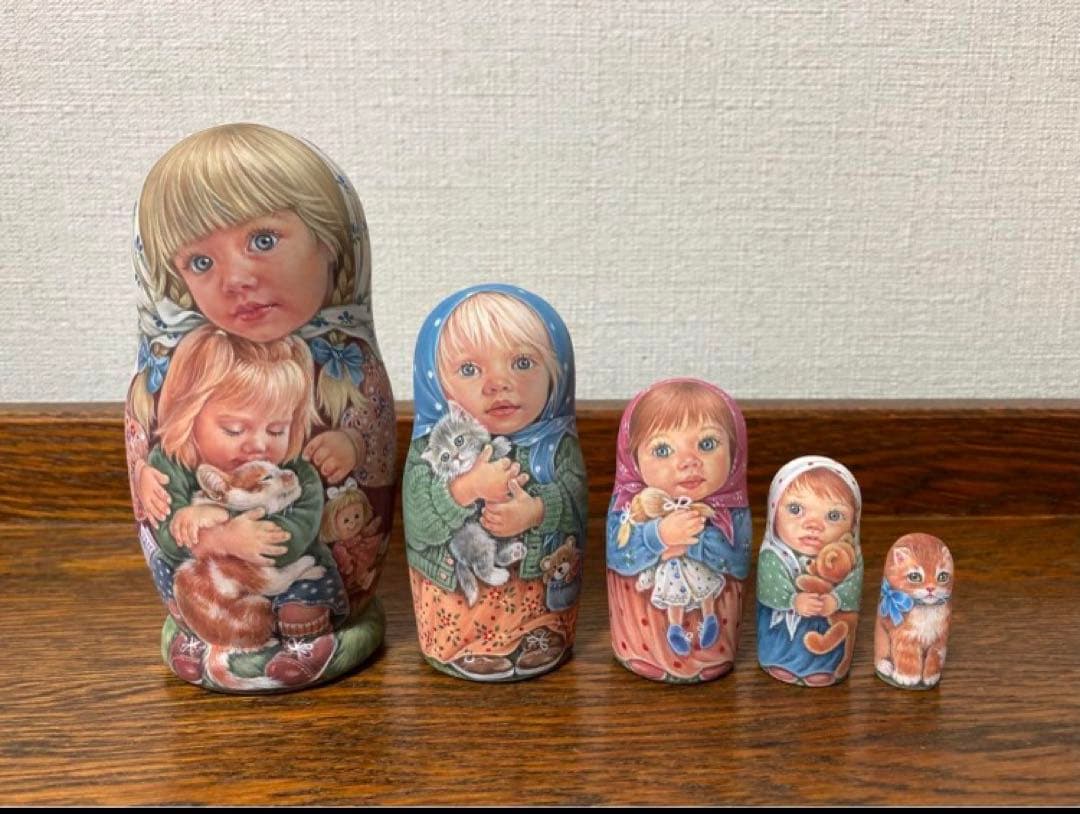 雑貨☆One Of A Kindマトリョーシカ(5P)H13cmエレナ