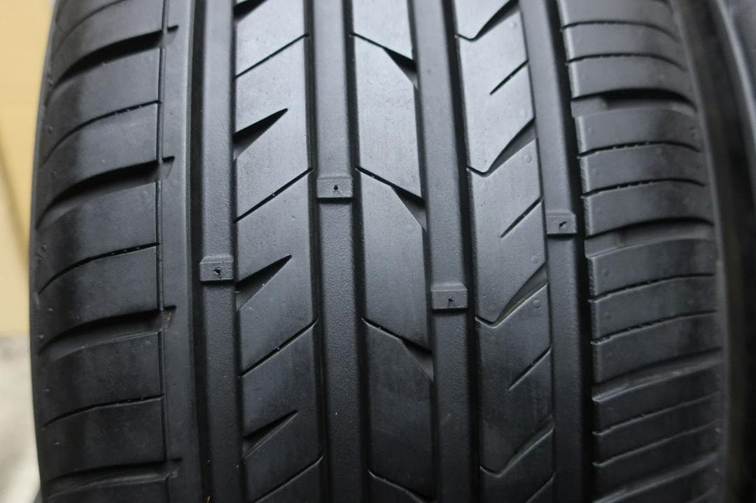 hirohiro12様送料込　ラウフェン　FIT　as-01　215/50R17