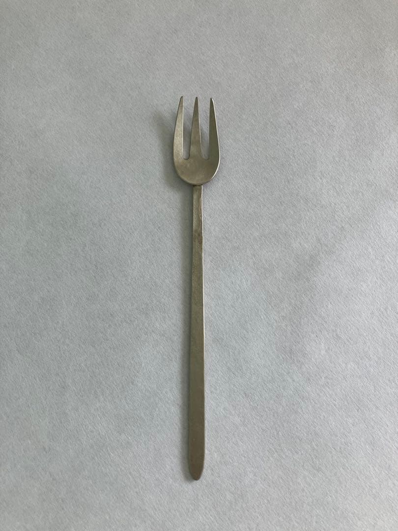 坂野友紀 ★ 洋平フォーク １本 ❷