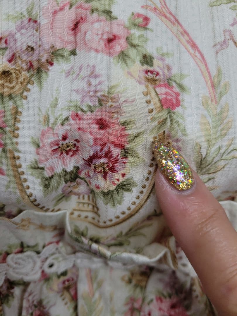 2006【BABY, THE STARS SHINE BRIGHT】花柄スカート