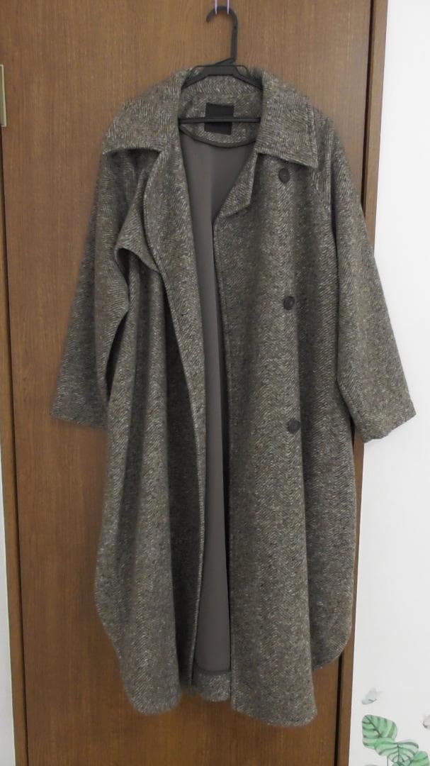 美品　スピックアンドスパン　ダブルスライバーヘリンボーンボリュームコート