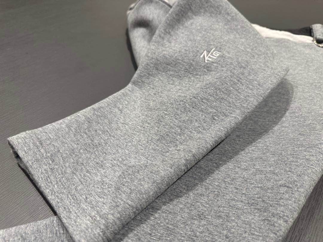 【新品未使用】M テック スウェット テーパードパンツ グレー