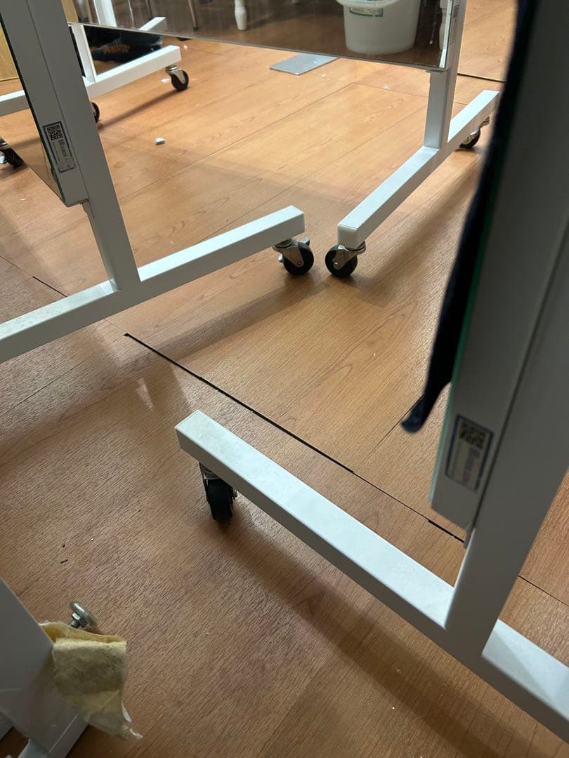 大型ホワイトスタンドミラー キャスター付き