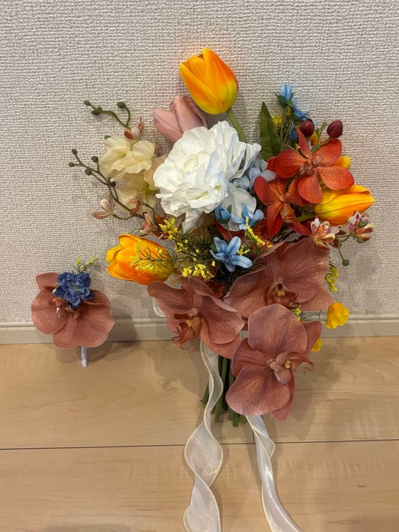 カラーブーケ　ブートニア付き　結婚式　ウエディング
