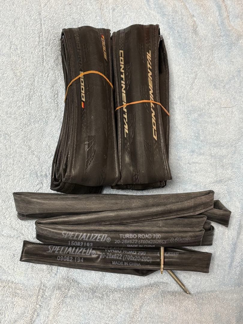 コンチネンタル GP5000 25C クリンチャー (2本)、チューブ2本付き