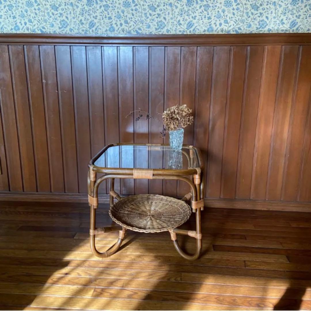 オールドラタン　サイドテーブル　ガラステーブル　籐家具　アンティーク家具