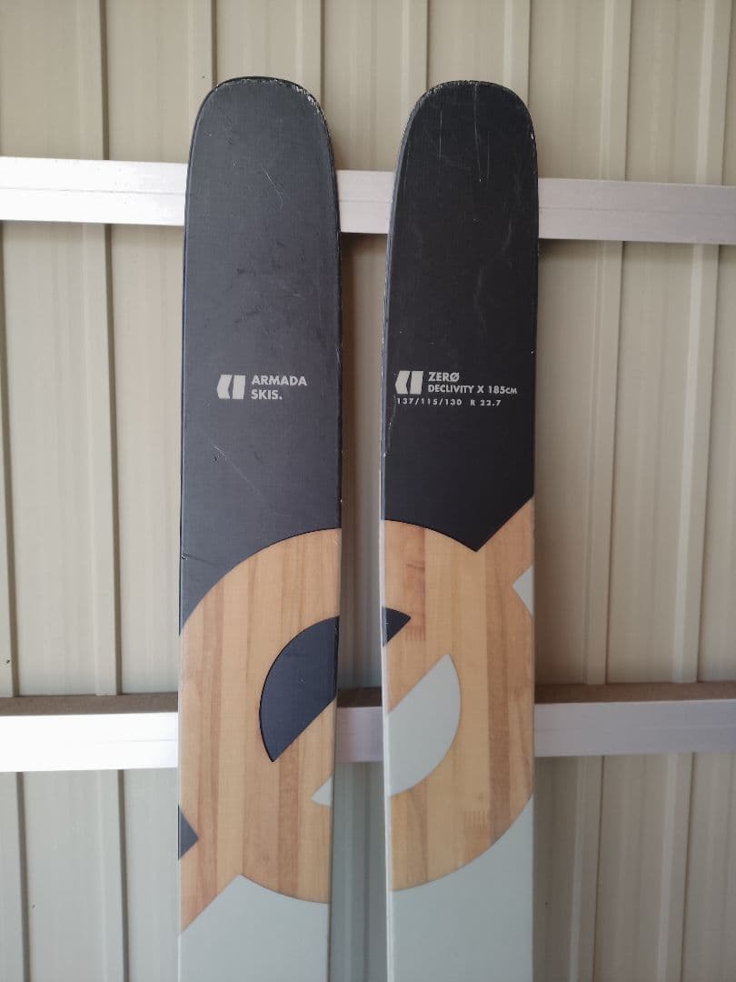 ARMADA ZERO DECIVITY X 185cm スキー板　アルマダ