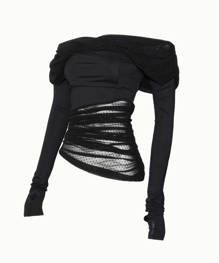 theredthread トップス 黒