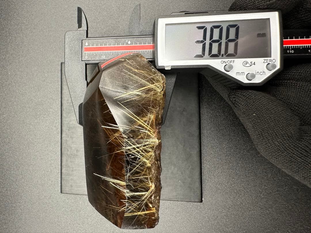 ルチルクォーツ 置物　透明感抜群！