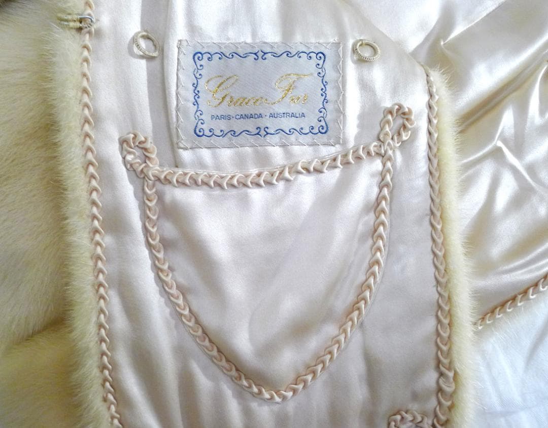 ◇【Grace Fur】お洒落な大判クロスホワイトMINK ストール144㎝◇