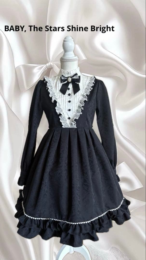 BABY オーナメントジャガード庭園ワンピース 黒白