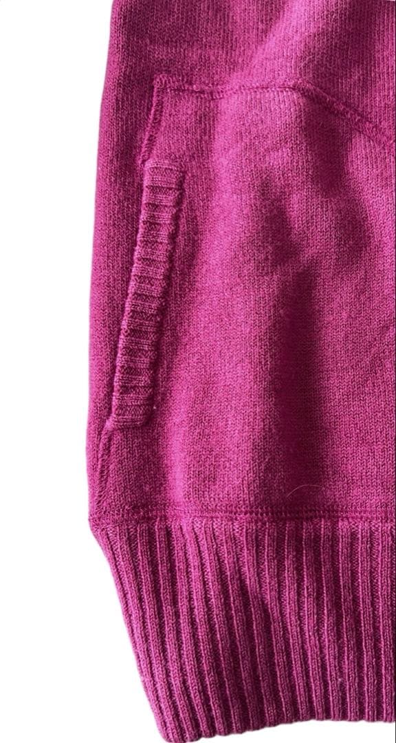 バーバリーブルーレーベル　カーディガン　ニットセーター　オフショルダー　ピンク系