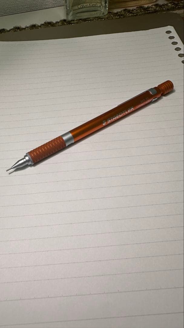 ステッドラー、スマッシュ