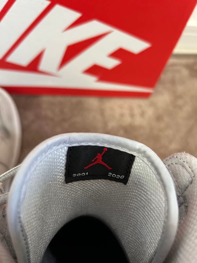 NIKE AIR JORDAN 1 HIGH シルバー 28cm 人気カラー