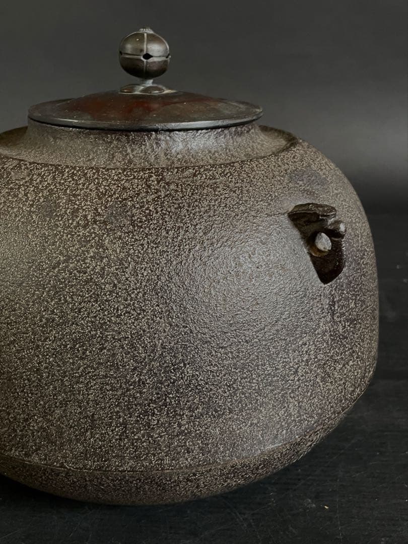 「母」 田口釜 人間国宝 高橋 敬典 共箱 茶道具 炉釜 （115あ①）