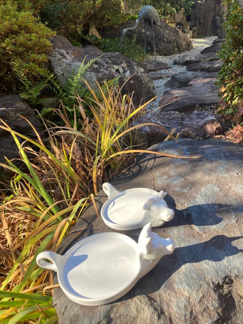 ヨーロッパ製　牛のチーズ皿　白磁　陶器皿La Porcellana Bianca